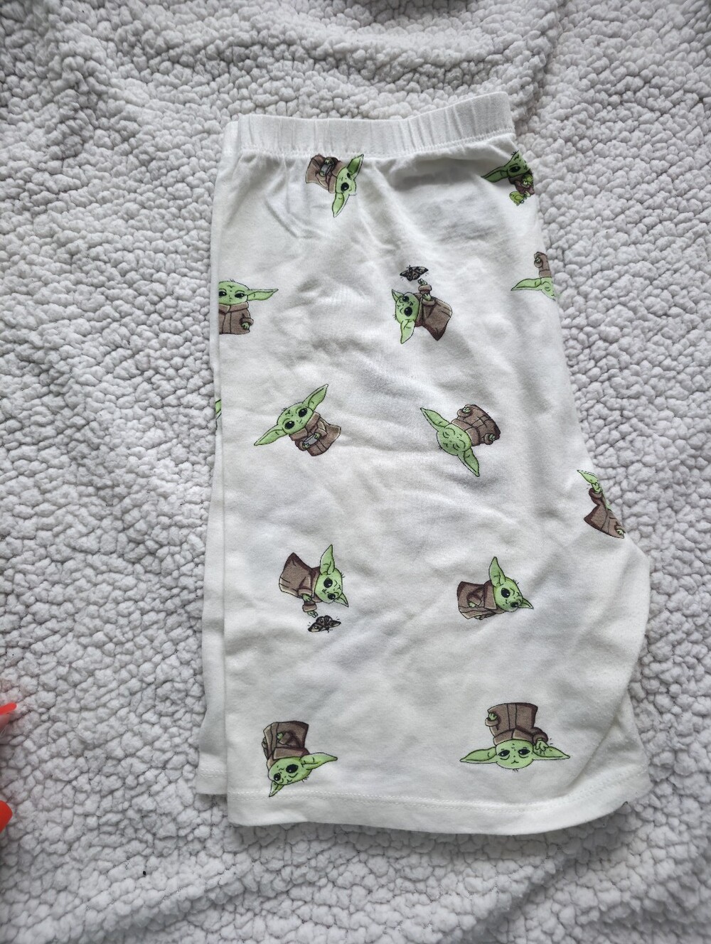 White Women’s Star Character Graphic Lounge Shorts - Baby Yoda Print - Picture 3 of 6